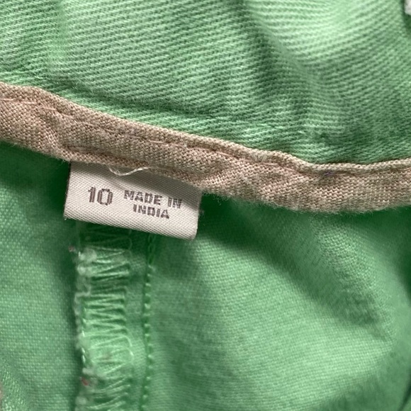 Women's Shorts Flat Front 100% Cotton Green Casual Size 10 - Picture 2 of 9